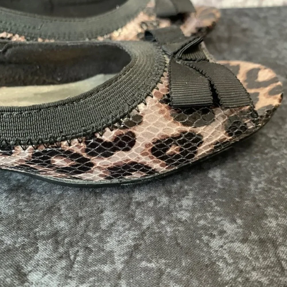 Anne Klein Animal Print Flats Size 6
